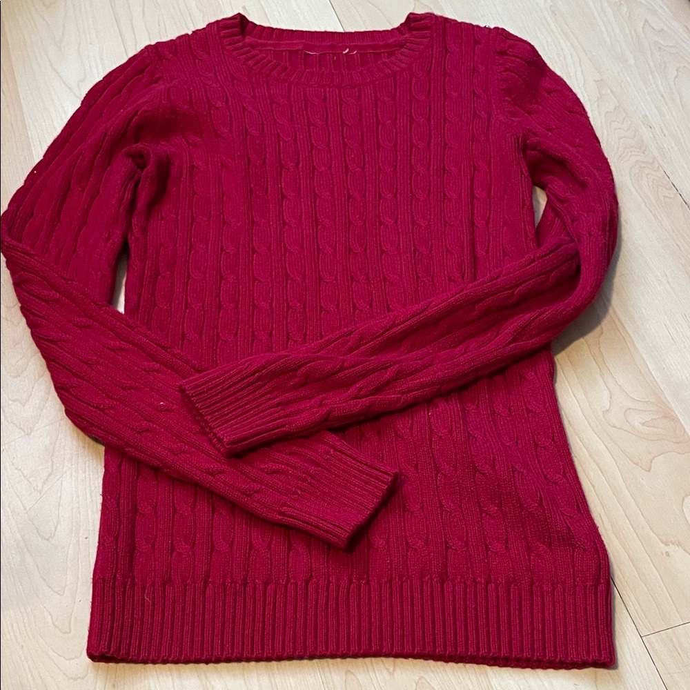 Women's Cable Knit Sweater - Red